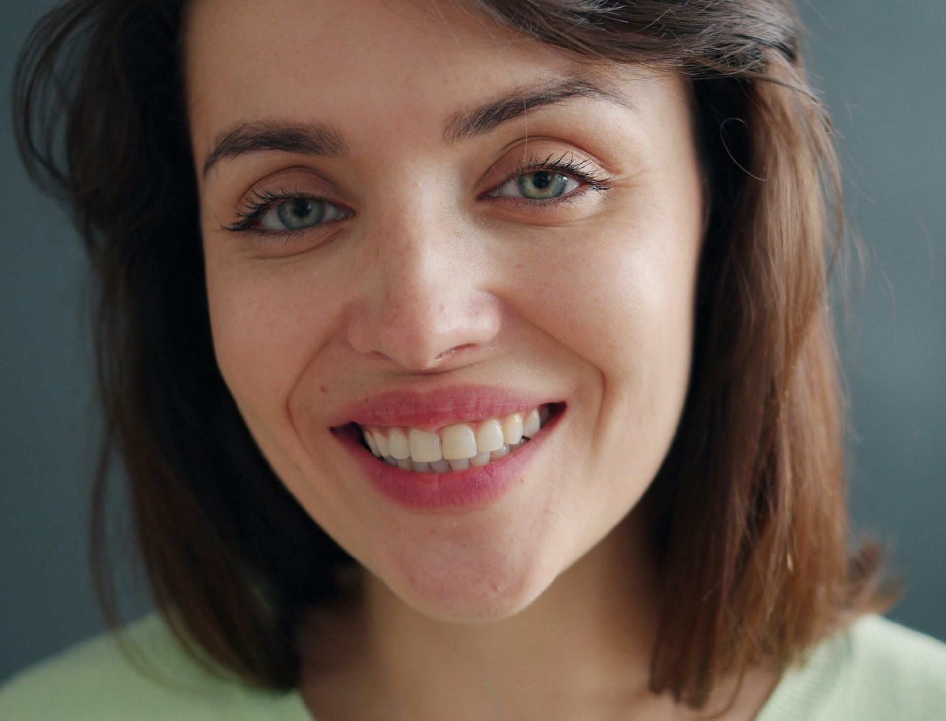 The Truth About Teeth Whitening